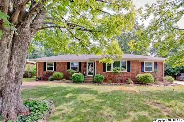 2715 Day Road, Huntsville, AL 35801