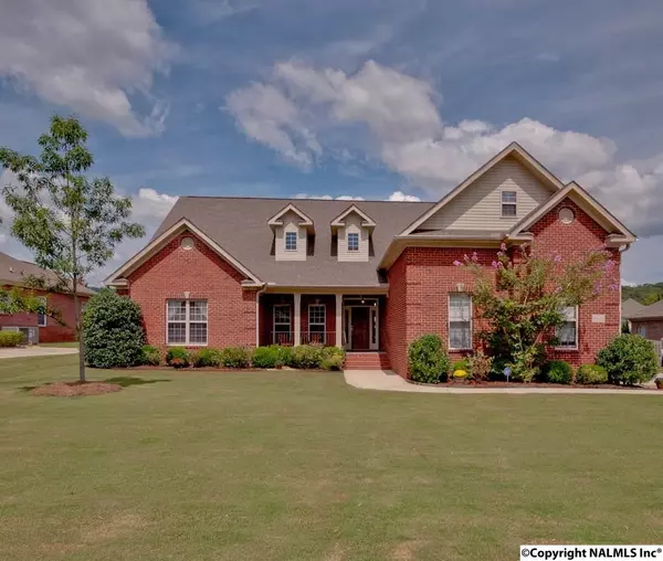 6606 Hampton Bend Circle, Owens Cross Roads, AL 35763