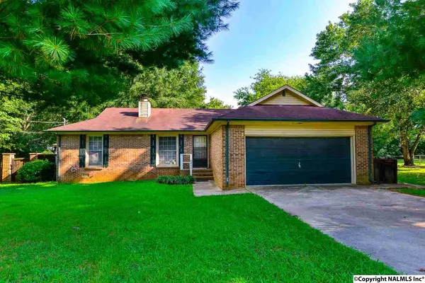 5016 Shaun Circle, Huntsville, AL 35811