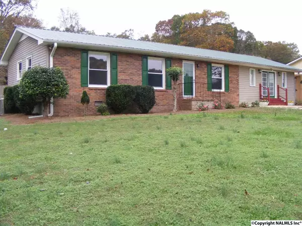 3902 SW Grand Avenue, Fort Payne, AL 35967