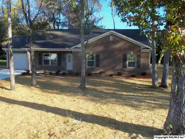2423 Ready Section Road, Toney, AL 35773