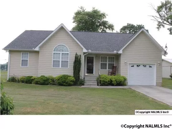 228 Rains Avenue, Rainsville, AL 35986