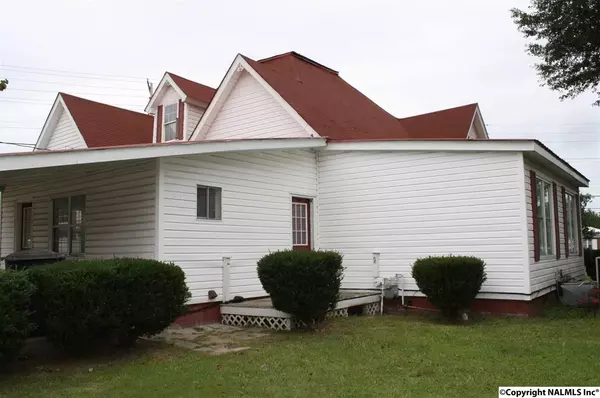 Albertville, AL 35950,501 East Main Street