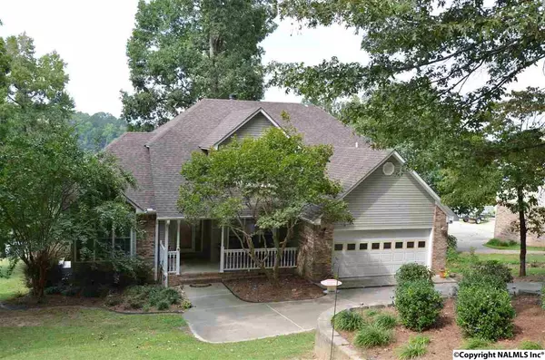 1220 Lakemont Drive, Southside, AL 35907