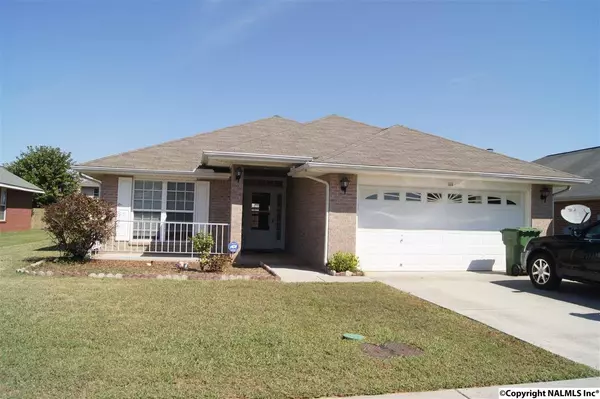 111 SW Cloverwood Drive, Huntsville, AL 35824