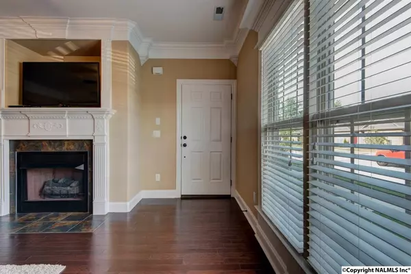 Huntsville, AL 35824,543 W Mossyleaf Drive