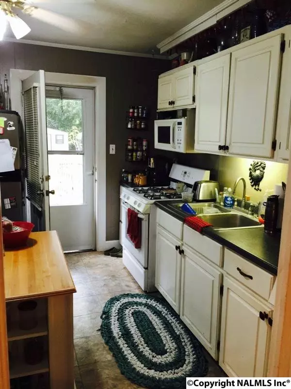 Attalla, AL 35954,507 Etowah Street