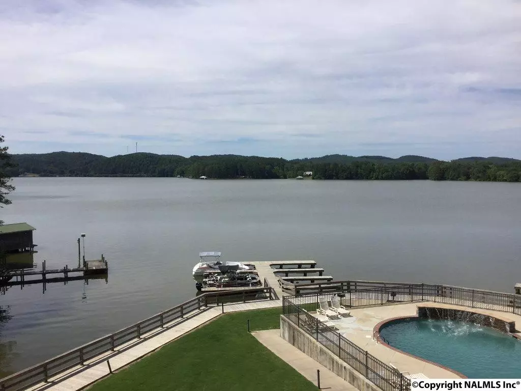 Cedar Bluff, AL 35959,3680 West Chattooga Drive #305