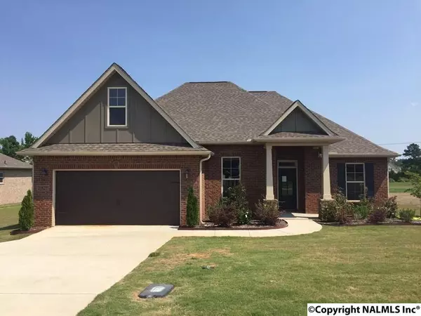 21827 Bald Eagle Drive, Athens, AL 35613