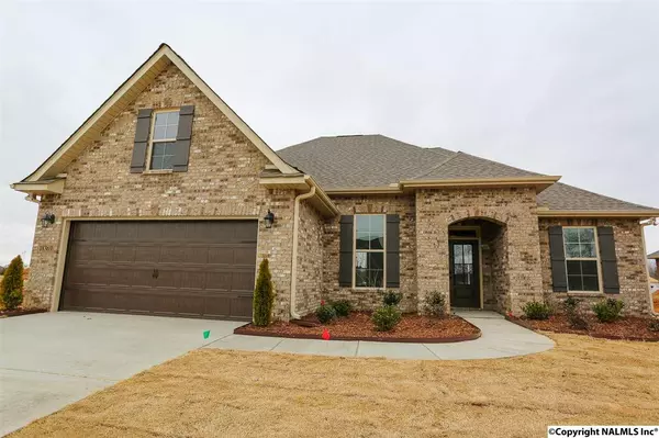 18369 Red Tail Street, Athens, AL 35613