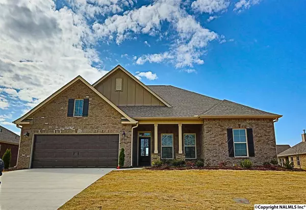 18401 Red Tail Street, Athens, AL 35613