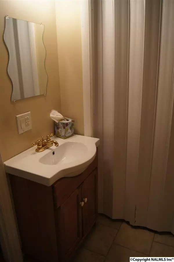 Rainsville, AL 35986,35 Fourth Ave