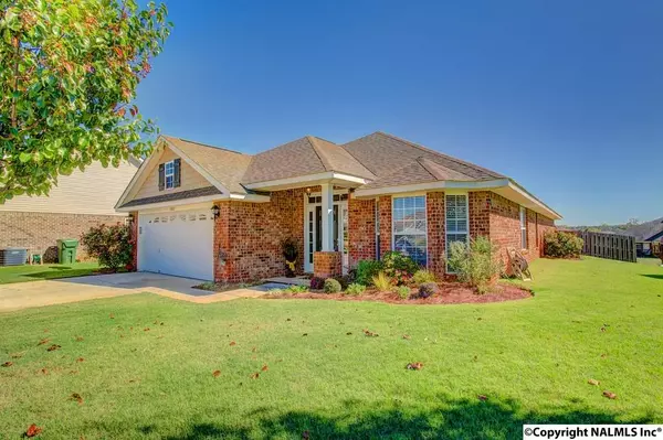 Harvest, AL 35749,15832 Flat Rock Court