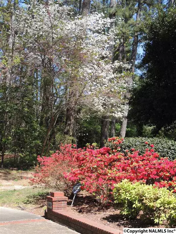 Athens, AL 35613,504 Wellington Road