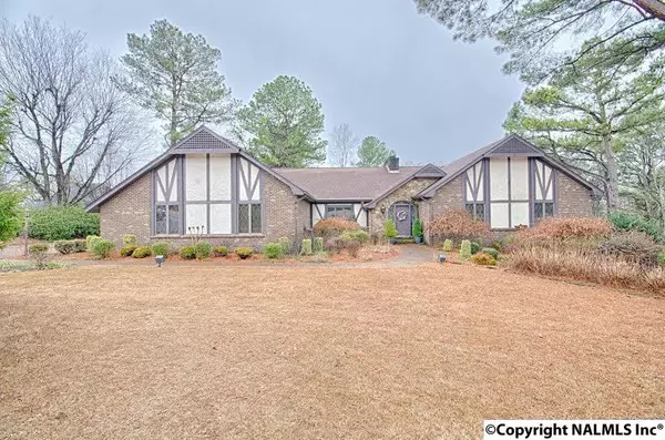 1676 Saint Andrews Drive, Killen, AL 35645