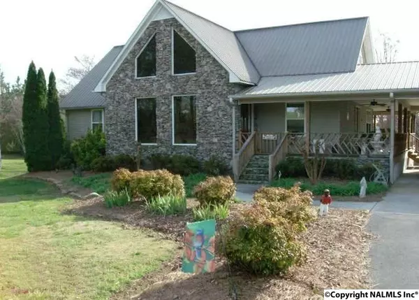 Rainsville, AL 35986,306 Wigley Avenue