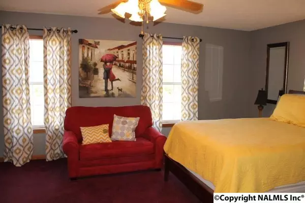 Rainsville, AL 35986,521 Chavies Road