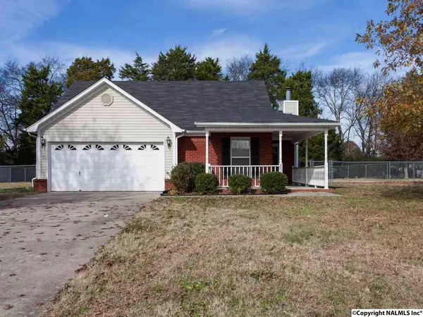 205 Cedar Creek Circle, New Market, AL 35761