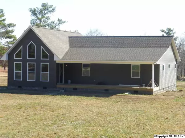 406 Valhalla Road, Fort Payne, AL 35967