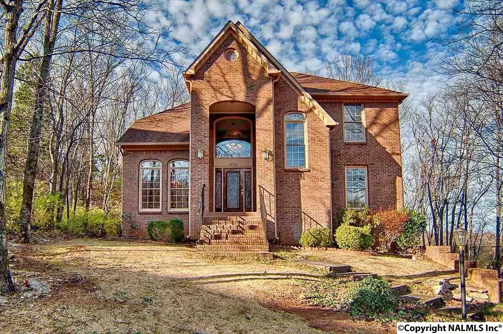 Huntsville, AL 35803,10001 Kodiak Drive