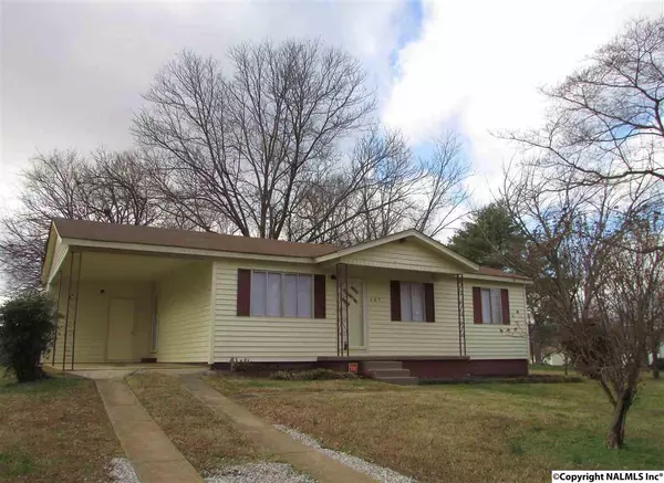 605 Greenfield Drive, Huntsville, AL 35811