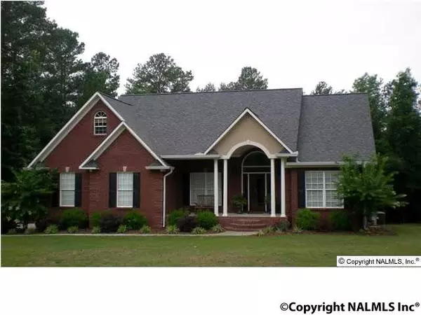 590 Smalley Drive, Arab, AL 35016