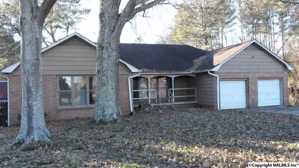 3696 Blue Creek Road, Gadsden, AL 35903