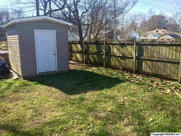 Decatur, AL 35601,2011 8th Street SE