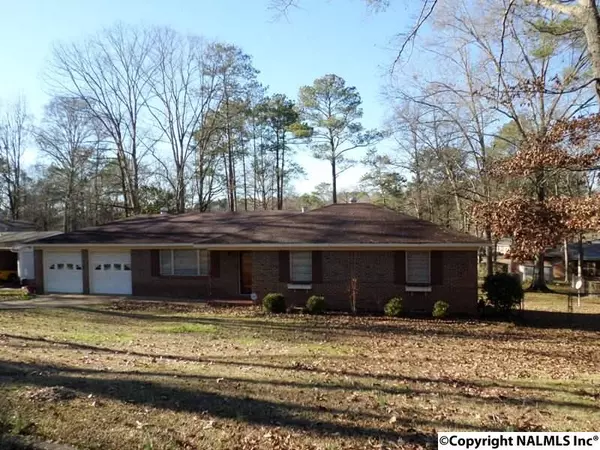 Gadsden, AL 35903,905 W Tomahawk Trail