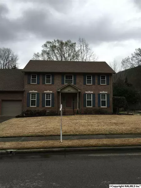 2807 Vista Drive, Huntsville, AL 35803