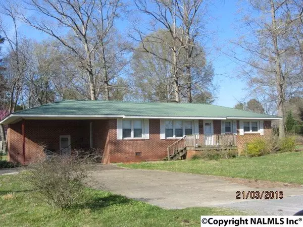 319 Circle Drive, Rainsville, AL 35986