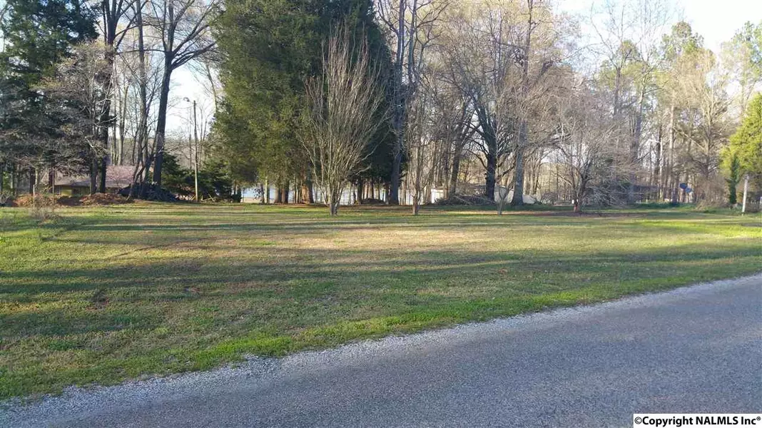 Riverside Drive, Athens, AL 35611