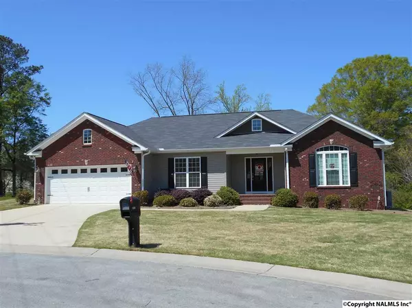 108 Victoria Lane, Rainbow City, AL 35906