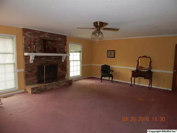 Albertville, GA 30120,202 Linwood Avenue