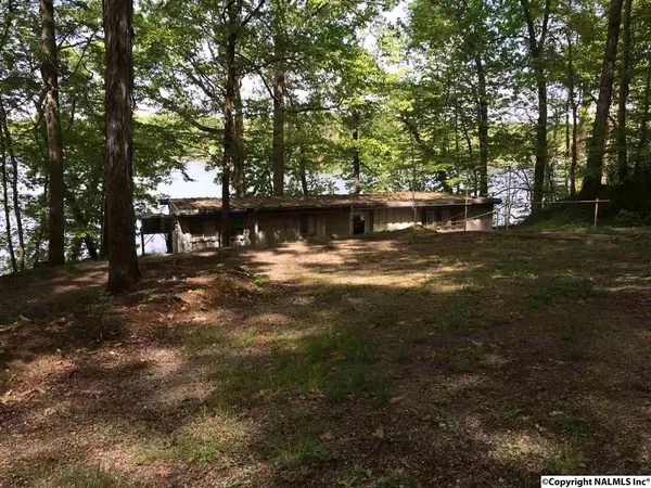 18785 Blackwell Road, Athens, AL 35611