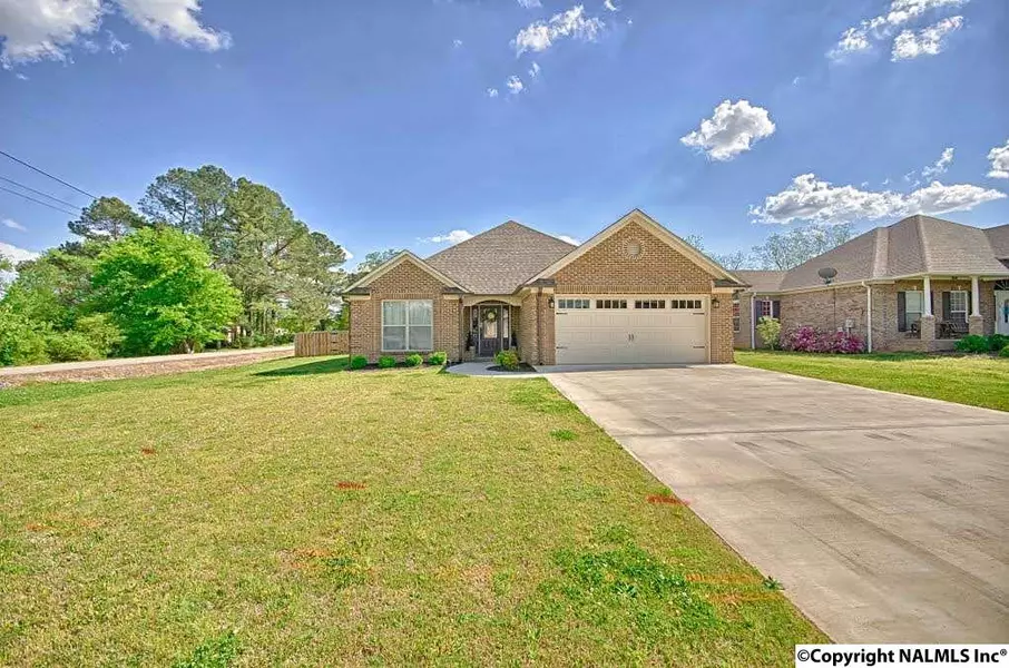 25381 Caldera Drive, Athens, AL 35613