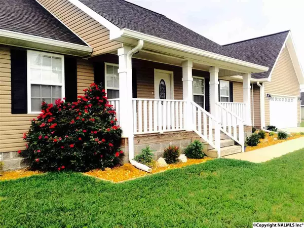 99 Craten Drive, Rainsville, AL 35986