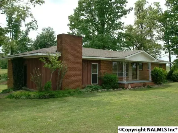 1590 Browns Chapel Road, Rainsville, AL 35986