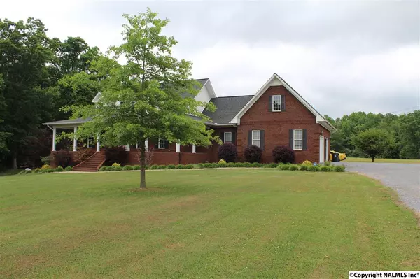 246 Forest Drive, Henagar, AL 35978