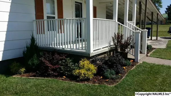 Rainsville, AL 35986,630 Clements Road