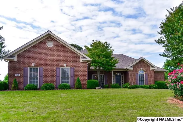 208 Majestic Court, Huntsville, AL 35806