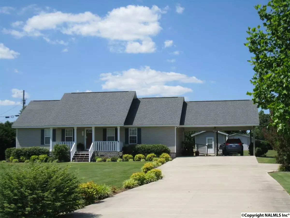 Rainsville, AL 35986,633 County Road 507