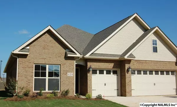 459 East Mossyleaf Drive SW, Huntsville, AL 35824
