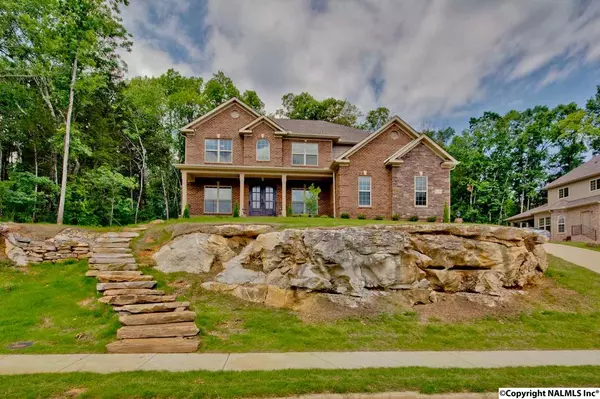 7038 Ridge Crest Road, Owens Cross Roads, AL 35763