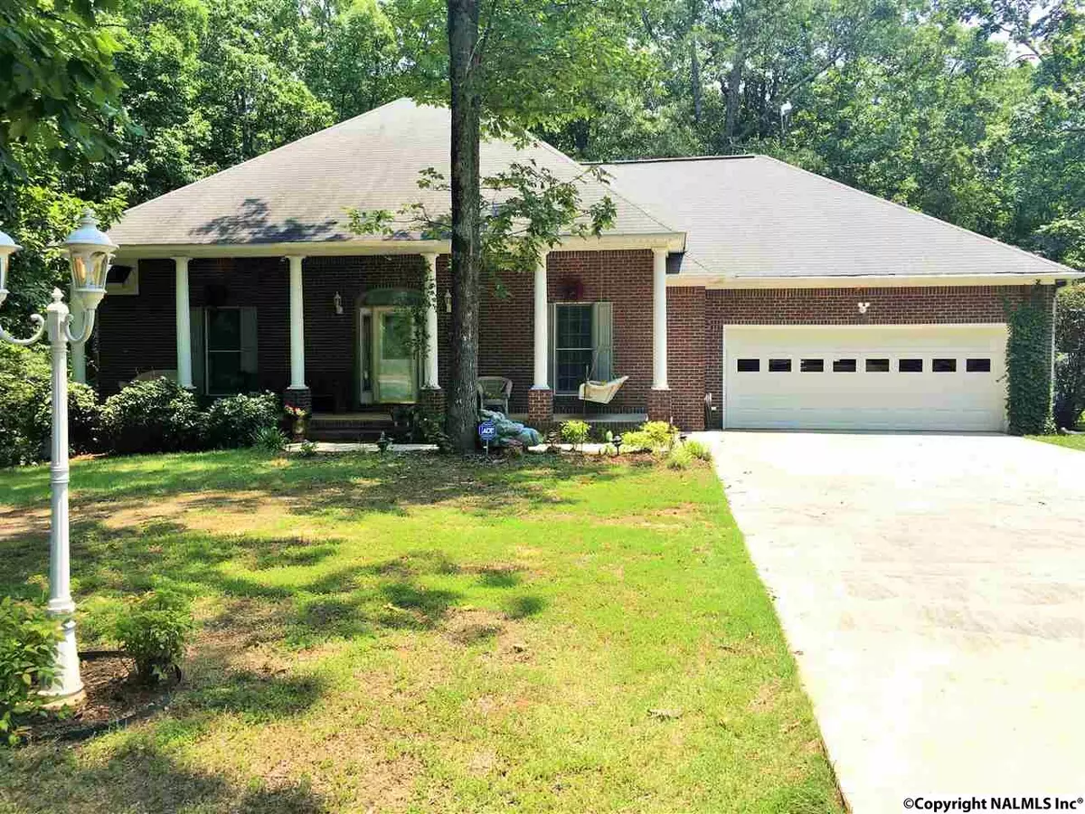 Trinity, AL 35673,337 North Mountain Drive