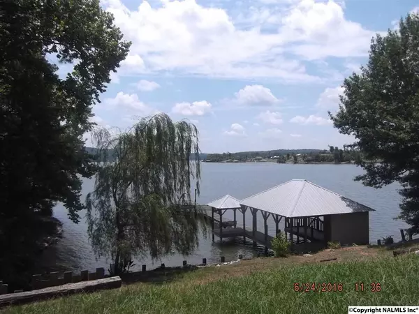 301 Greensport Ferry Road, Ohatchee, AL 36271