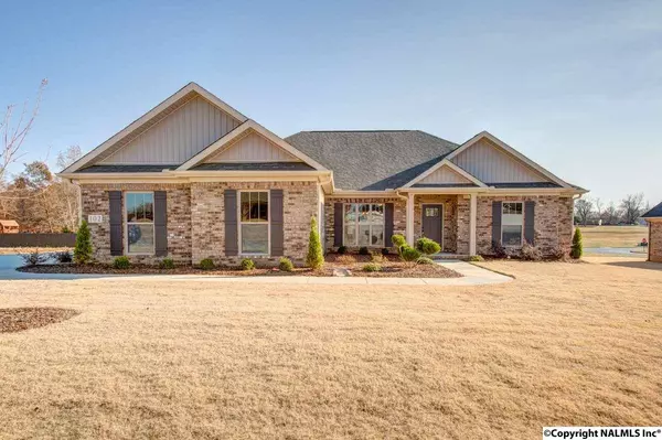 122 Ivy Meadow Circle, Hazel Green, AL 35750