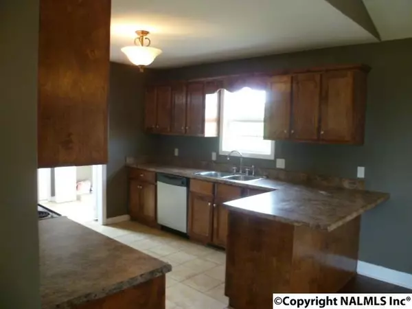 Rainsville, AL 35986,561 County Road 514