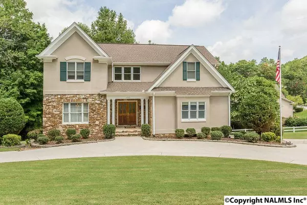 2722 Box Canyon Road SE, Huntsville, AL 35803