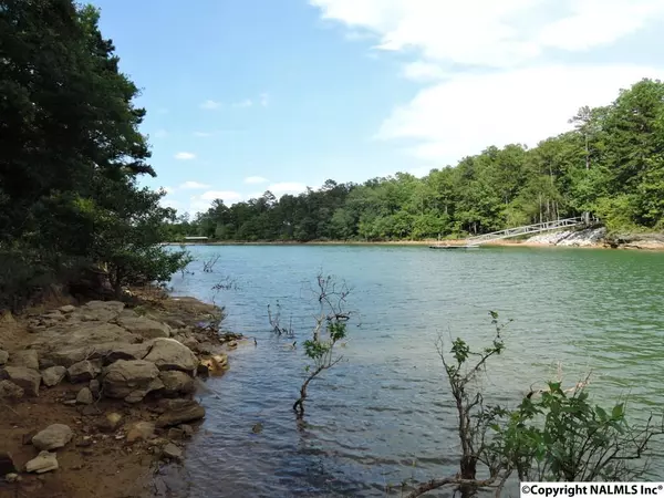 108 Winward Tact, Double Springs, AL 35553